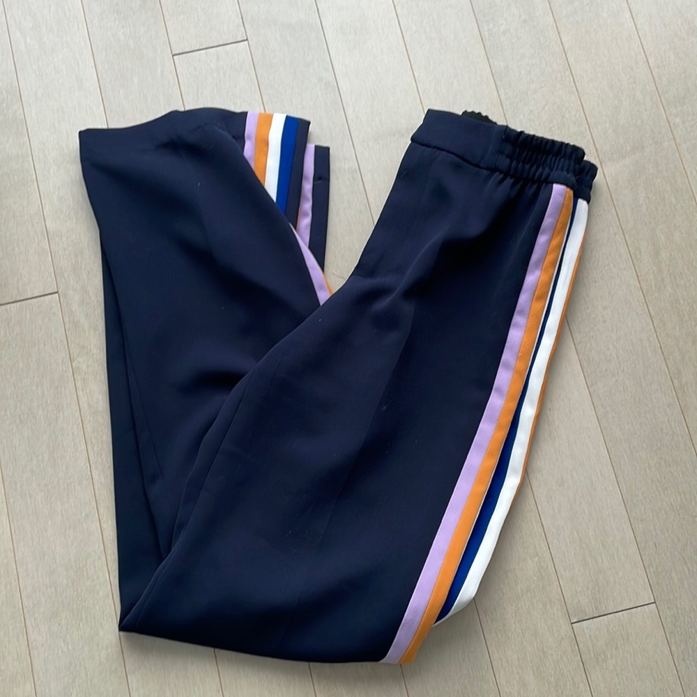 Like new ✨ Zara wide leg striped pants